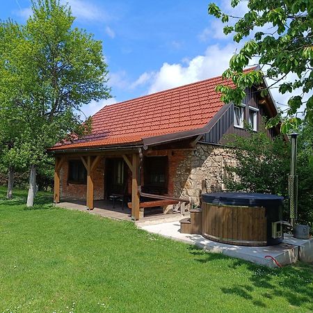 Holiday Home "Sleme" With Jacuzzi, Big Garden And Arbor With Fireplace Skrad Εξωτερικό φωτογραφία