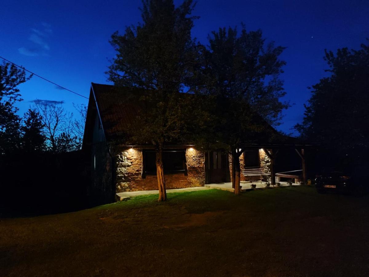 Holiday Home "Sleme" With Jacuzzi, Big Garden And Arbor With Fireplace Skrad Εξωτερικό φωτογραφία