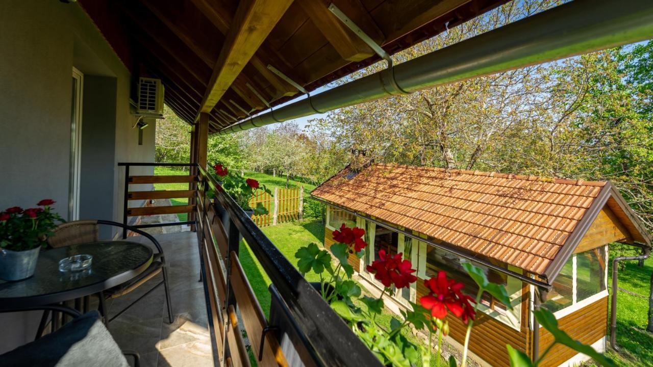 Holiday Home "Sleme" With Jacuzzi, Big Garden And Arbor With Fireplace Skrad Εξωτερικό φωτογραφία